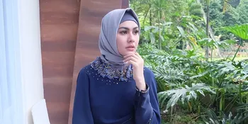 Berhijrah & Memakai Hijab, Ini Pesan Kartika Putri Untuk Anak Muda