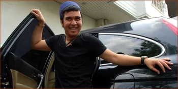 Berkat Olga Syahputra, Tukang Parkir Akhirnya Bisa Pelesir