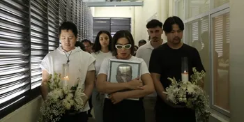 Berlangsung Haru, Jessica Iskandar dan Suami Iringi Proses Kremasi Ayah Tercintanya