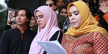 Bersama Hotman Paris, Fairuz Laporkan Galih Ginanjar dan Rey Utami - Pablo Benua