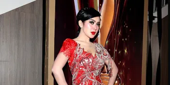 Bersama Rassya, Syahrini Tampak Mesra