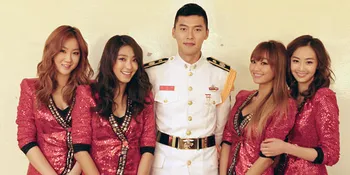Berseragam Angkatan Laut, Hyun Bin Ganteng Dikelilingi Sistar