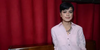 Bikin Album Baru, Orangtua Eva Celia Jadi Teman Diskusi