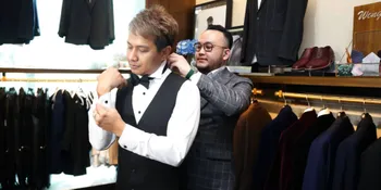 Bikin Busana Untuk Hari Pernikahan, Ternyata Delon Thamrin Punya Butik Terpercaya