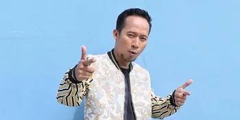 Bikin Melongo, Rolls Royce Raffi Ahmad Dipakai Denny Cagur Jemur Rengginang dan Kasur