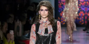 Bikin Pangling! Kaia Gerber Nyaris Tak Bisa Dikenali di Milan Fashion Week