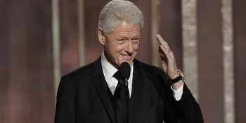 Bill Clinton Kejutkan Acara Golden Globe 2013