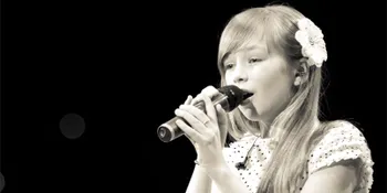Bintang Inggris Connie Talbot Sambangi Panti Asuhan di Tangerang