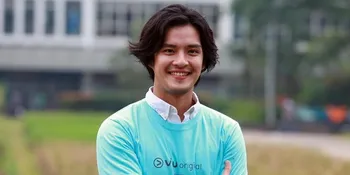 Bintangi Webseries, Morgan Oey Rela Belajar Bikin Latte Art