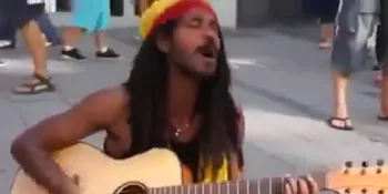 'Bob Marley' Nyanyikan 'No Woman No Cry', Bangkit Dari Kubur?
