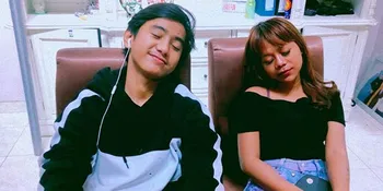 Bowo Tik Tok &#38; Cimoy Montok Upload Foto Mesra di Instagram - Bilang 'I Love You', Pacaran?