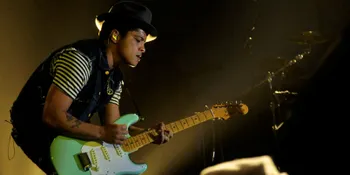 Bruno Mars Lewati Rihanna dan One Direction