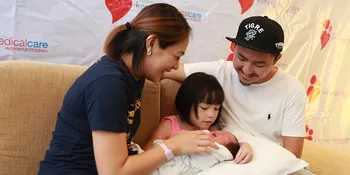 Btara Langit, Ini Kronologi Kelahiran Anak Omesh & Dian Ayu