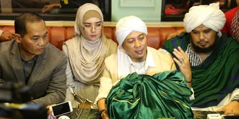 Buka Puasa Bersama Istri, Opick Hanya Minta Air Putih Dan Senyuman