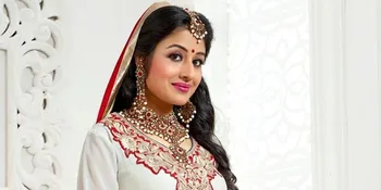 Buka Sesi Ngobrol, Fans Indonesia Banjiri Twitter Paridhi Sharma