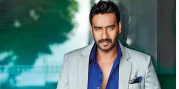 Bukan Dengan Kajol, Ajay Devgan Makan Bareng Perempuan Cantik Ini