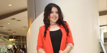 Bukan Gangguan Jiwa, Tina Toon Pernah Stres