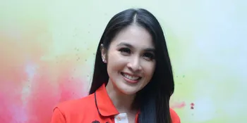 Bukan Pelari Hebat, Sandra Dewi Lebih Suka Lari Santai Sambil Foto-Foto