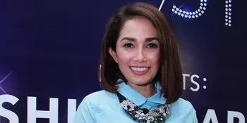 Bukti Keromantisan, Ussy Umrah Berdua Bareng Andhika Pratama