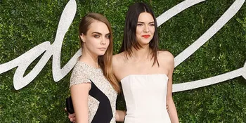 Bukti Tak Ada Masalah, Cara Delevingne &#38; Kendall Party Bareng