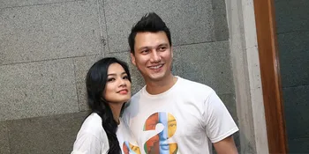 Bulan Depan, Titi Kamal - Christian Sugiono Ajak Anak Liburan