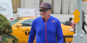 Bunuh Diri dan Kehabisan Nafas, Sebab Robin Williams Meninggal