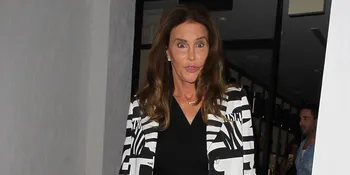 Caitlyn Jenner Ternyata Doyan 'Jiplak' Gaya Angelina Jolie