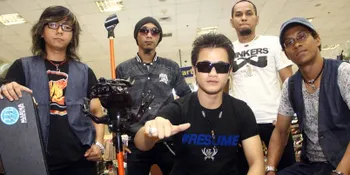Cakra Band Merasa Terganggu Dengan Cakra Khan