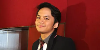 Calvin Jeremy Tak Malu Pakai Make Up