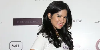 Cantik - Cute, Annisa Pohan &#38; Aira Lakukan Pemotretan Bersama