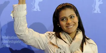 Cantik! Dress Ini Bikin Kajol Terlihat 10 Tahun Lebih Muda