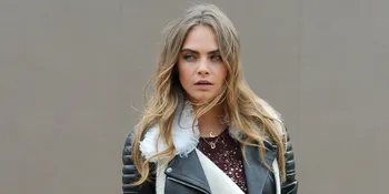 Cantik, Foto Perdana Cara Delevingne di 'THE FACE OF AN ANGEL'