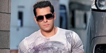 Cantik Natural, Potret Masa Kecil Mantan Terindah Salman Khan