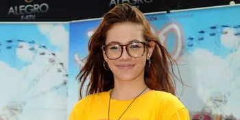 Cantik, Shae Ternyata Masih Jomblo