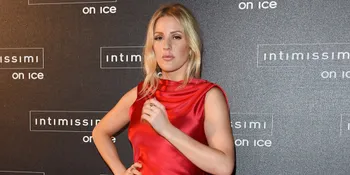 Cantiknya Ellie Goulding Bawakan Lagu One Direction!
