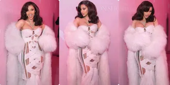Cardi B Curi Perhatian di Fashion Show Victoria's Secret 2024 dengan Gaun Pink Pucat!