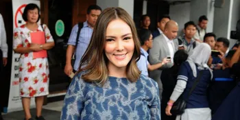 Cathy Sharon Masih Cinta, Suami Sudah Mantap Cerai