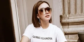 Cetar Banget! Gaya Syahrini Pakai Sepasang Anting Louis Vuitton Seharga Rp 10 Juta