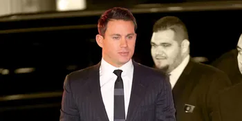 Channing Tatum Bakal Produseri Versi Film 'Two Kisses For Maddy'