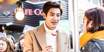 Chanyeol EXO Cium 'Hater', Penggemar Jadi Baper