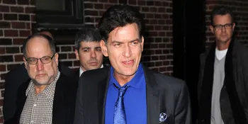 Charlie Sheen Positif HIV, Anak-Anaknya Ketularan Nggak Ya?