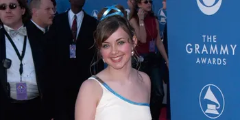 Charlotte Church: Miley Cyrus Dibodohi!