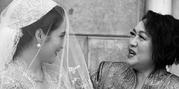 Chelsea Islan Resmi Menikah dengan Rob Clinton, Ibunda Tak Bisa Menahan Air Mata