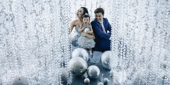 Chelsea Olivia Ajarkan Nastusha Kebiasaan Positif Sejak Kecil