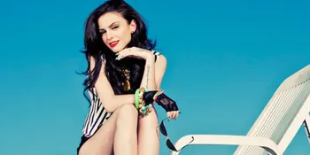 Cher Lloyd Cari Jati Diri di Album Barunya