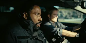 Beberapa Kali Ditunda Perilisannya, 'TENET' Akhirnya Tayang Perdana di Inggris Raya