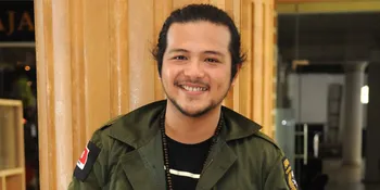 Cinta Indonesia, Ramon Tungka Jadi Tour Guide Keliling Nusantara