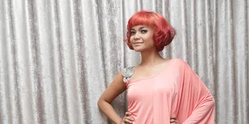 Citra Scholastika Idolakan Julie Estelle