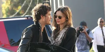 Ciuman, Orlando Bloom - Miranda Kerr Bantah Rumor Perpisahan