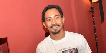 CLBK, Yama Carlos Menikah 15 Desember 2012
